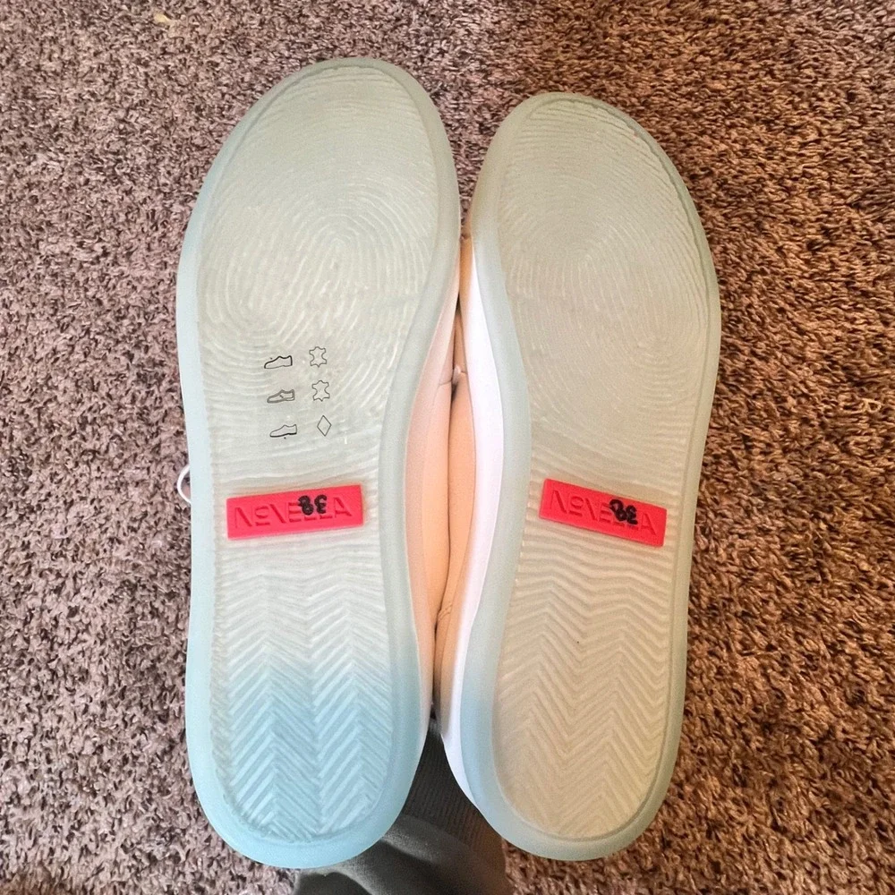 Novella low top